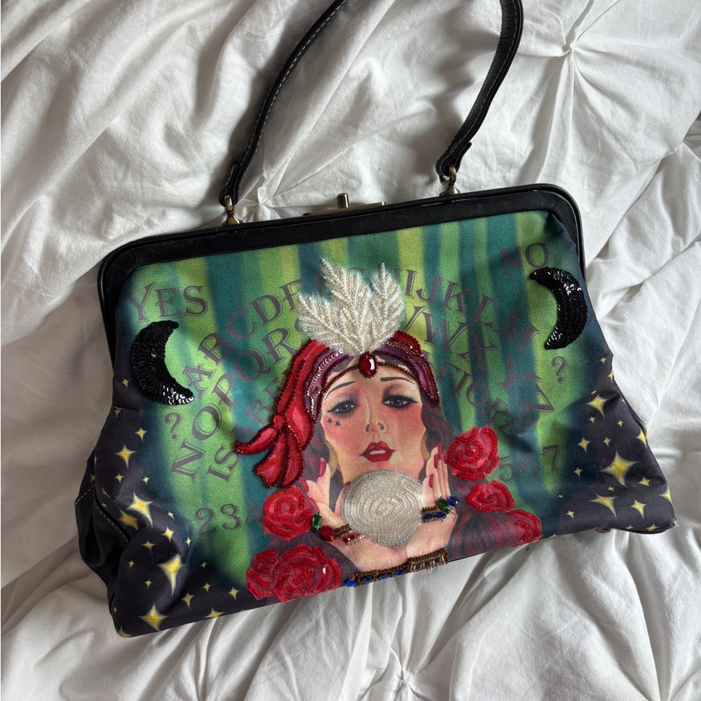 ISABELLE FIORE EMBROIDERED SHOULDER BAG